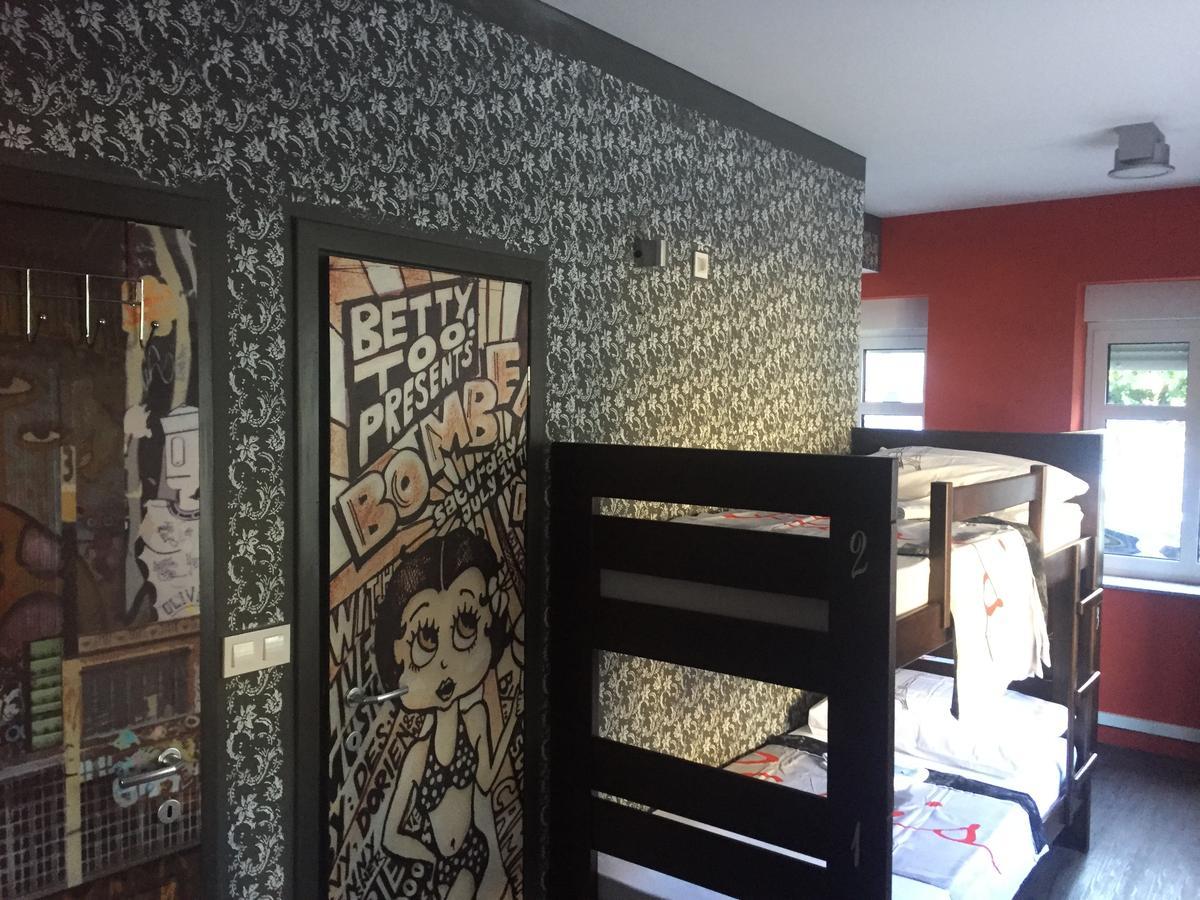 Hostel Paris Zagreb Luaran gambar
