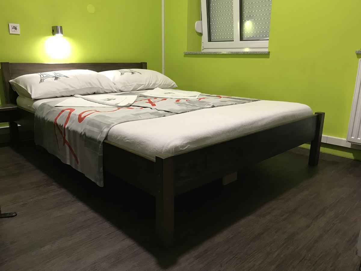 Hostel Paris Zagreb Luaran gambar